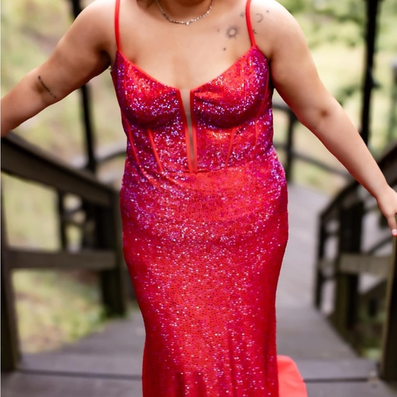 Sherri Hill red prom dress size 18 - Picture 1 of 2